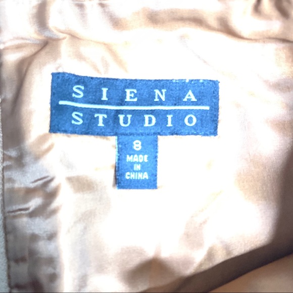 Genuine leather skirt with slit - Picture 7 of 7